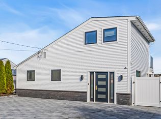 320 Silver Lagoon Dr, Toms River, NJ