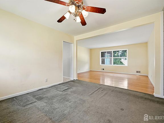 5th image of 11 Georgetown Rd