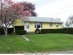 Home for Sale in Waterbury, Connecticut $109,900
