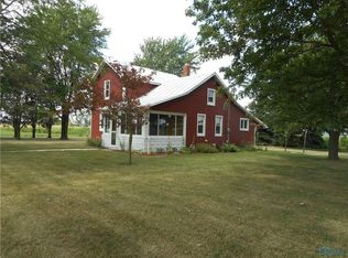 11827 W Genzman Rd, Oak Harbor, OH 43449