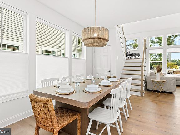 4th image of 19277 American Holly Rd