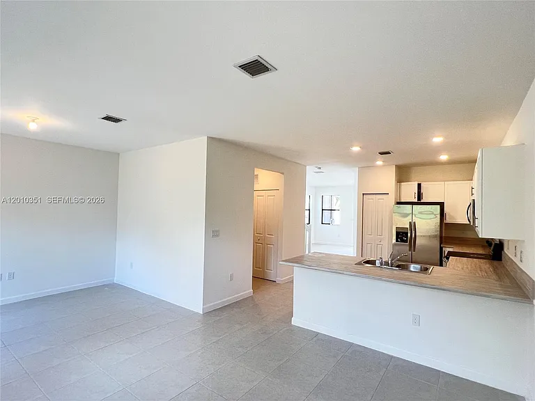 24480 SW 119th Pl — Photo 3