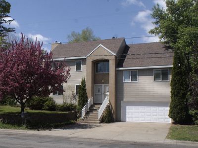 2339 Roselawn Ave W, Roseville, MN, 55113
