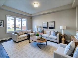 111 Alicia Cres, Thorold, ON L3B 5N5