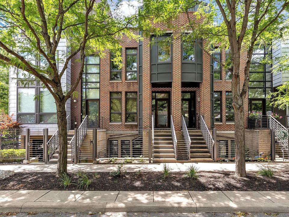 1st image of 53 N 5th St #Townhouse 15