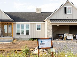 1139 E Ctr, Saint Hyde Park, UT 84318