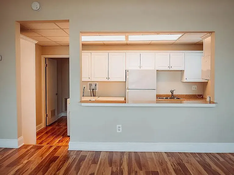309 Saint John St #C — Photo 1