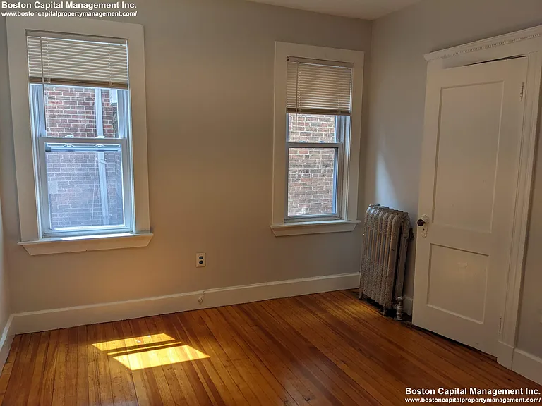 150 Washington St — Photo 6