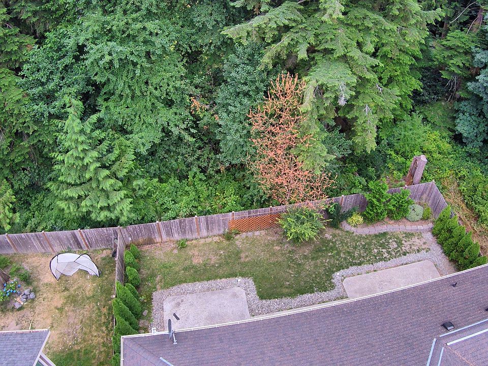 1st image of 10513 2nd Pl SE