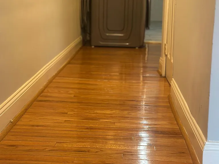 2201 14th St NE — Photo 9