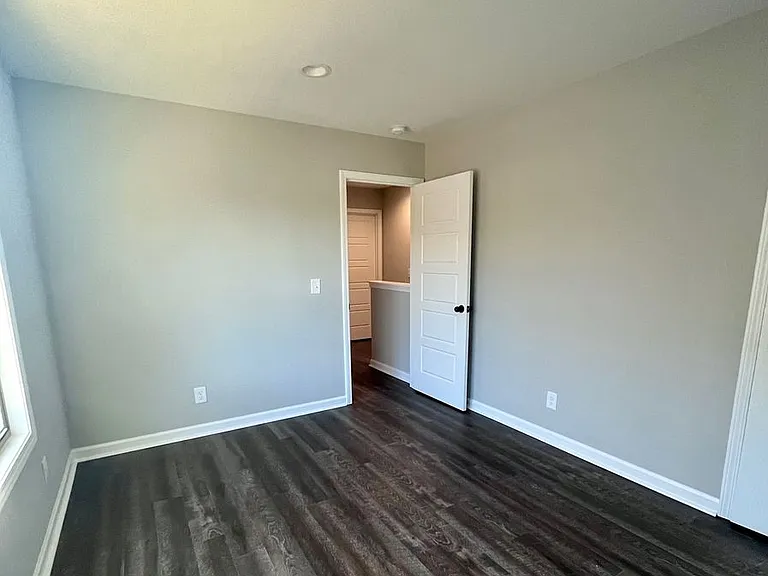 1200 Bluebird Rd — Photo 5