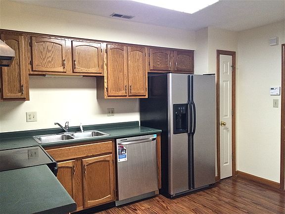 5th image of 6426 Bay Harbor Ln