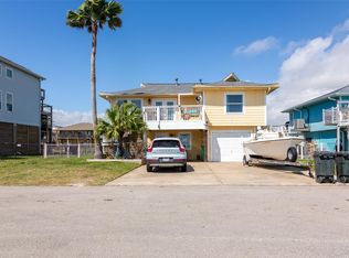 1260 Blue Heron St, Bayou Vista, TX 77563