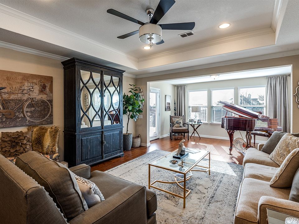 1st image of 6805 Hickory Creek Dr