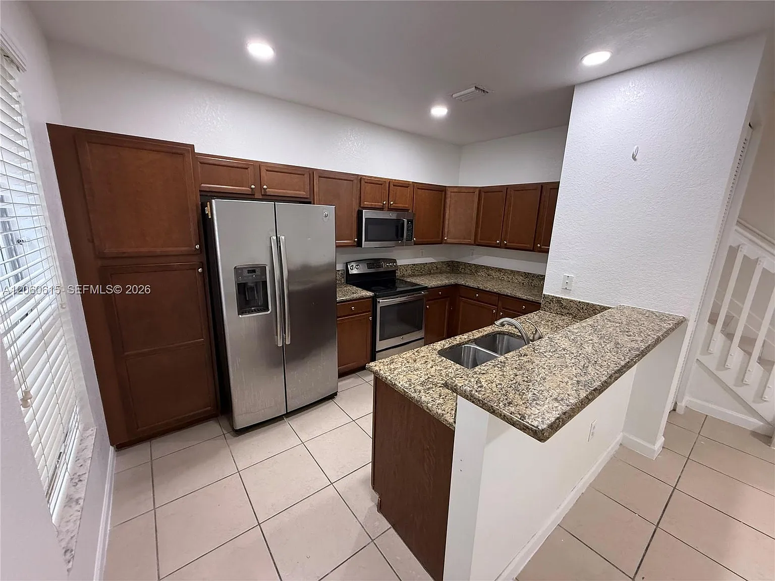 Kendall Commons Townhomes — Photo 2