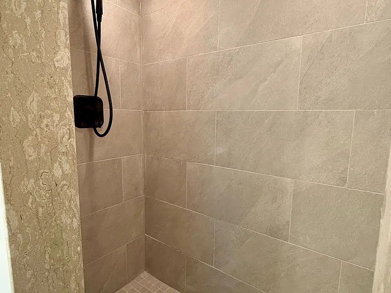 1133 Westview Ter — Photo 24