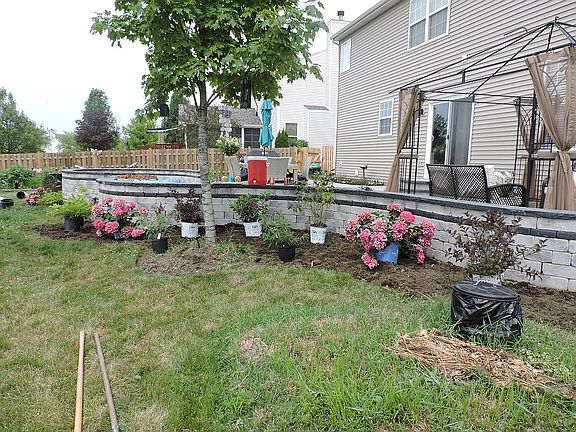 4th image of 2535 W Birch Dr
