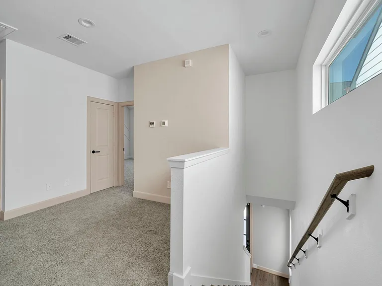 9551 Neuens Rd #B — Photo 12