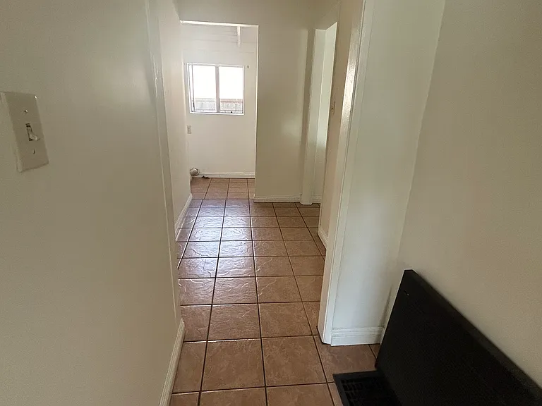 9227 Mallison Ave #1/2 — Photo 9