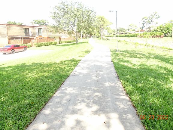 2nd image of 1814 18th Ln #90B