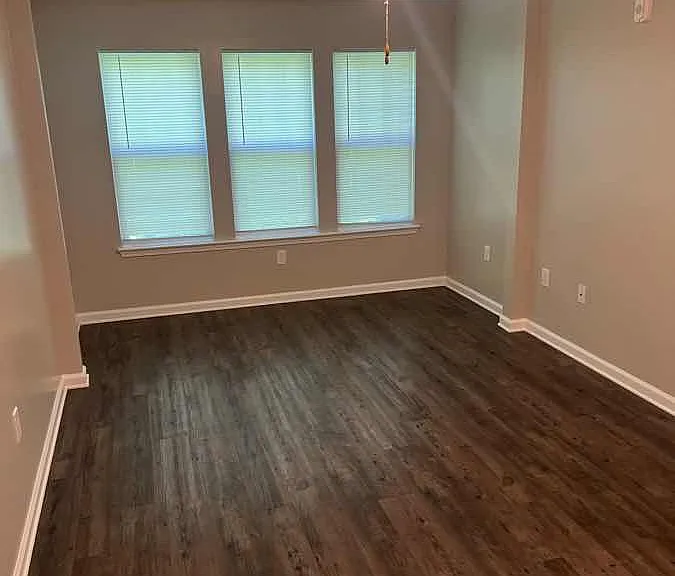 Dove Place — Photo 3