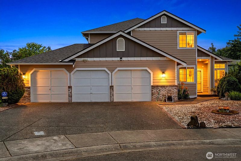 2nd image of 20448 105th Avenue SE