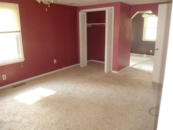 4th image of 5650 Monat Dr