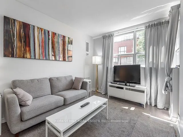 105 McCaul St #202 — Photo 11