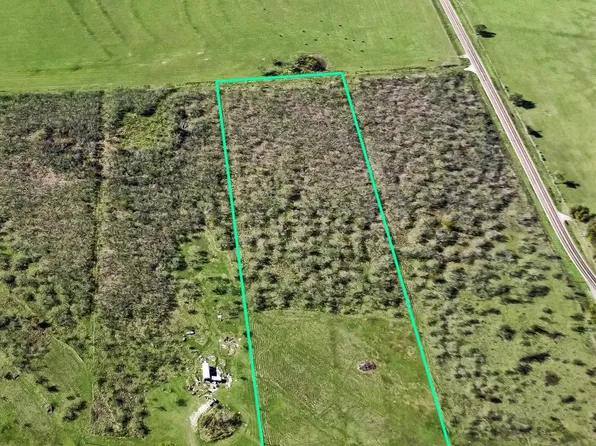 5088 SE County Road 1280, Streetman, TX 75859