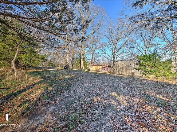 2nd image of 12680 Oak Valley Dr