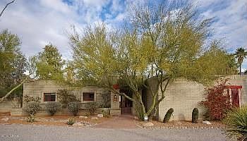 1st image of 8401 E Brookhill Dr