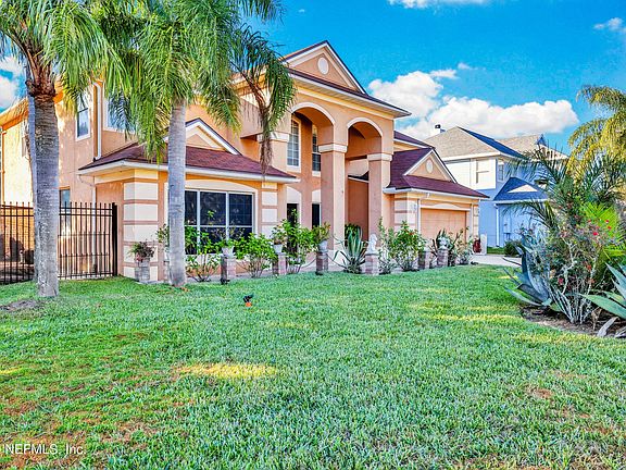 4th image of 293 Ivy Lakes Dr