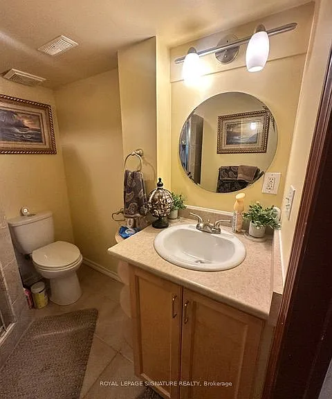 156 Twin Pines Cres #BASEMENT — Photo 16