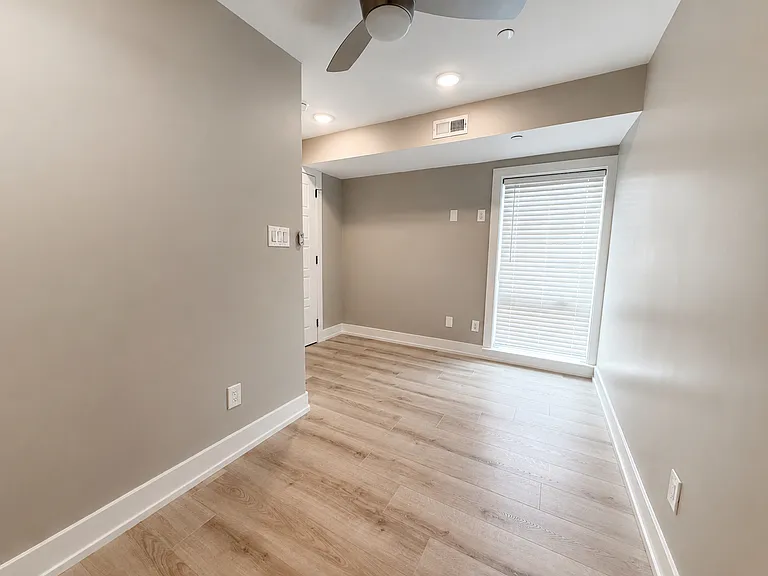 809 N 17th St #2 — Photo 9