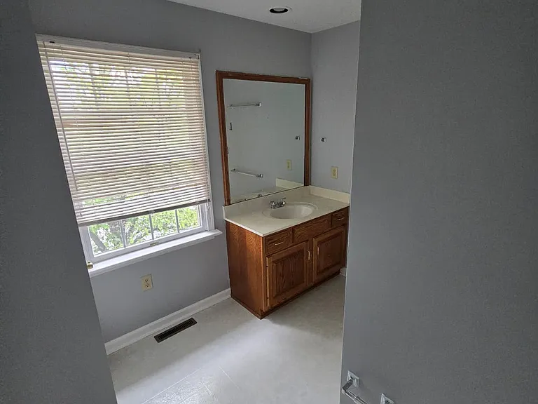 2208 Gleim Ct — Photo 16