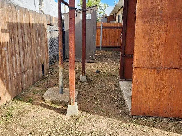 Yard / Storage