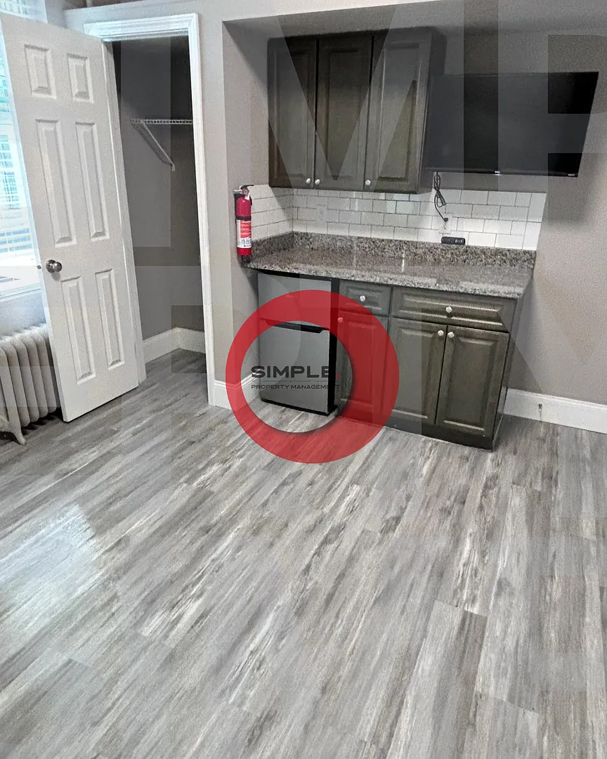 107 South 5th Street — Photo 2