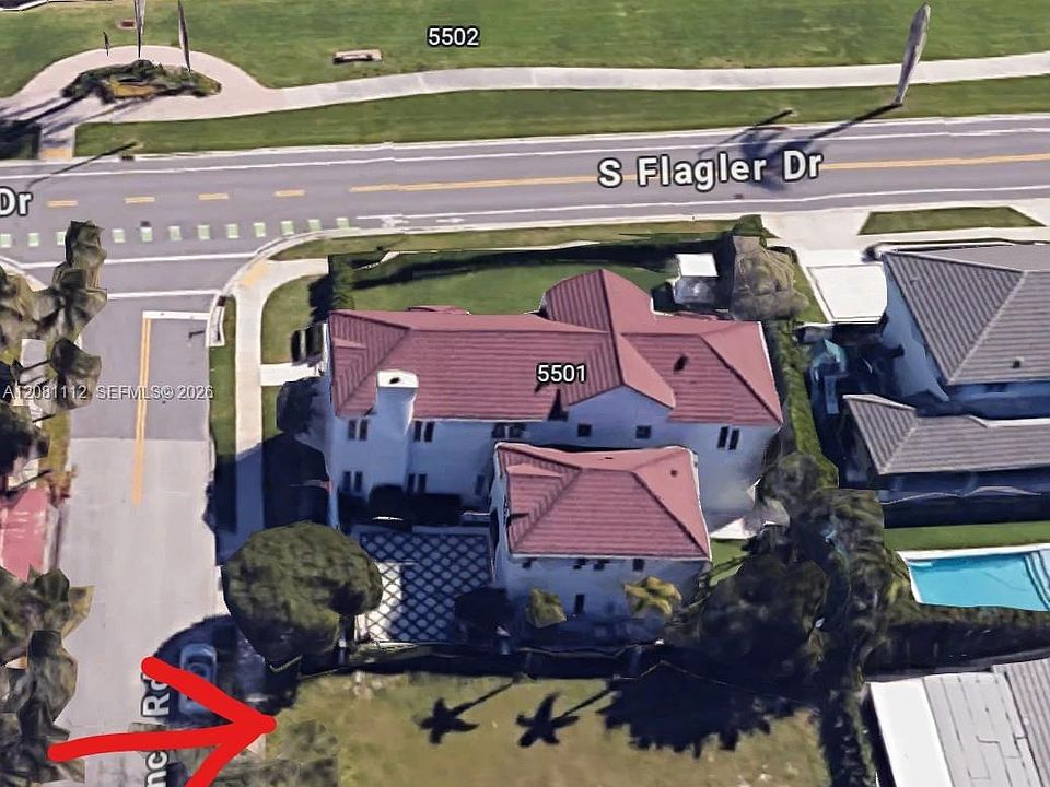 2nd image of 100 Bunker Ranch Rd