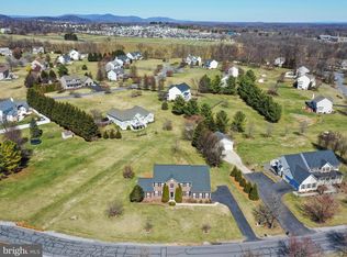 256 Holden Dr, Martinsburg, WV 25403