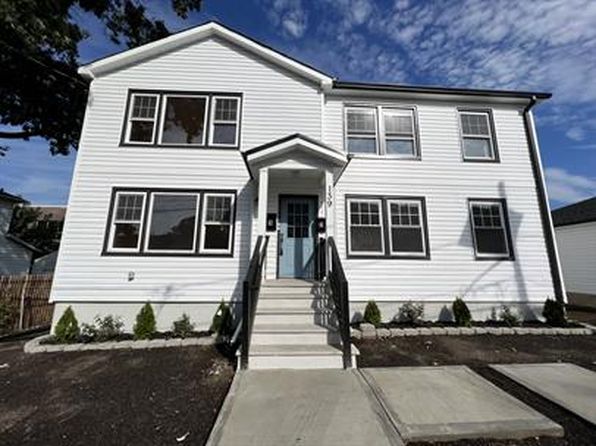 139 Oswald Pl FLOOR 2