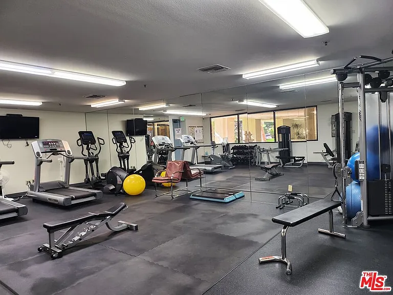 2122 Century Park Ln #213 — Photo 43