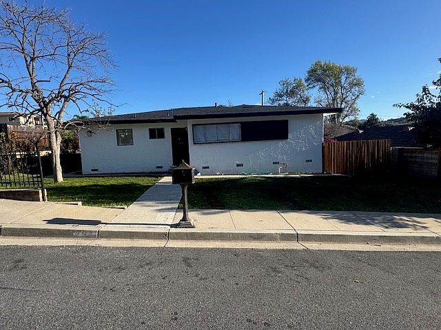 1st image of 294 Almon Dr