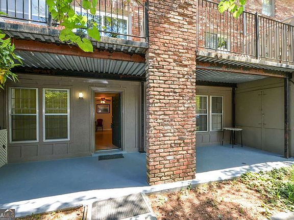 2nd image of 3113 Colonial Way APT M