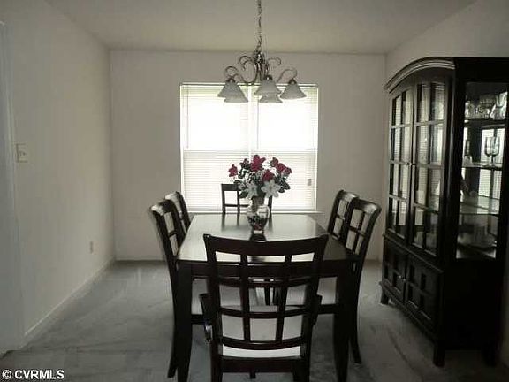 4th image of 6308 Blossom View Ln