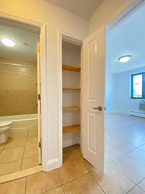 Rented by NY Space Finders Inc. | media 24