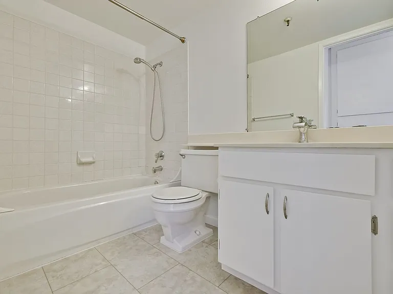49 Showers Dr #F436 — Photo 39