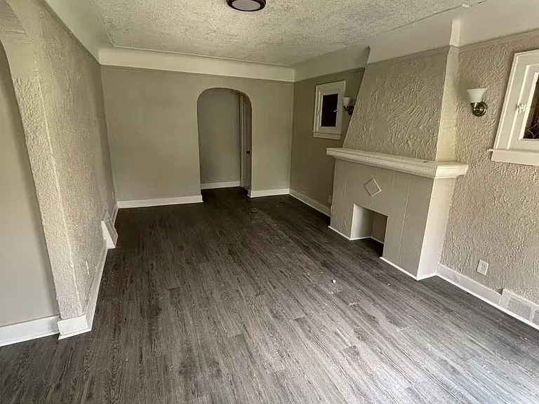 16253 Appoline St — Photo 3