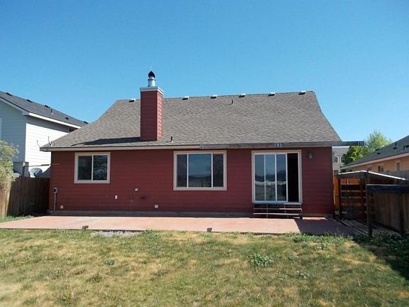 2nd image of 1624 W Yaquina Dr