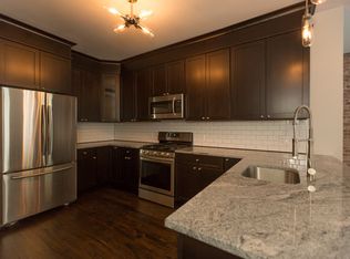 210 3rd St #A, Jersey City, NJ 07302