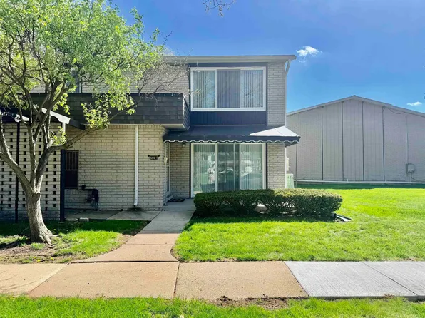 8216 Karam Blvd Unit 4, Warren, MI 48093